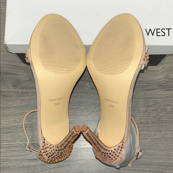 Nine West Women's Toria Ankle Strap Sandals - Picture 6 of 6